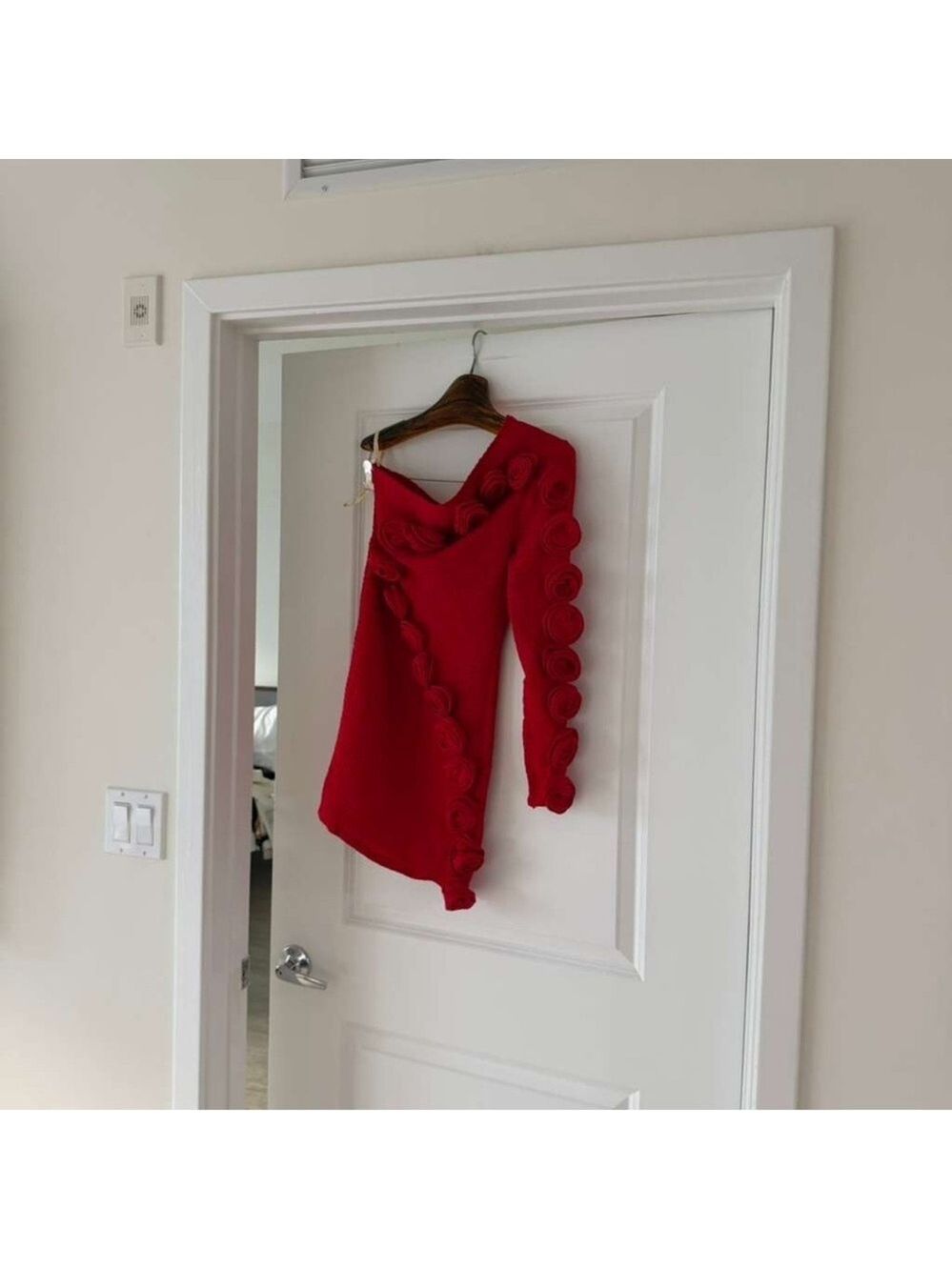 Farm Rio Red Roses One-Shoulder Slim Mini Dress - Picture 9 of 10
